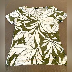 🍀Ann Taylor NWOT linen v-neck blouse short sleeve top olive tropical floral Lrg